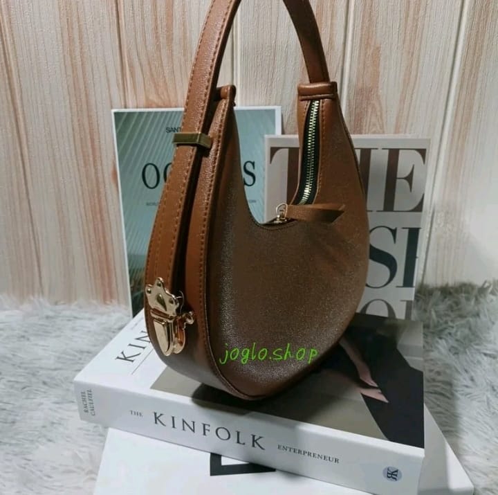 Tas Slingbag Bulan
