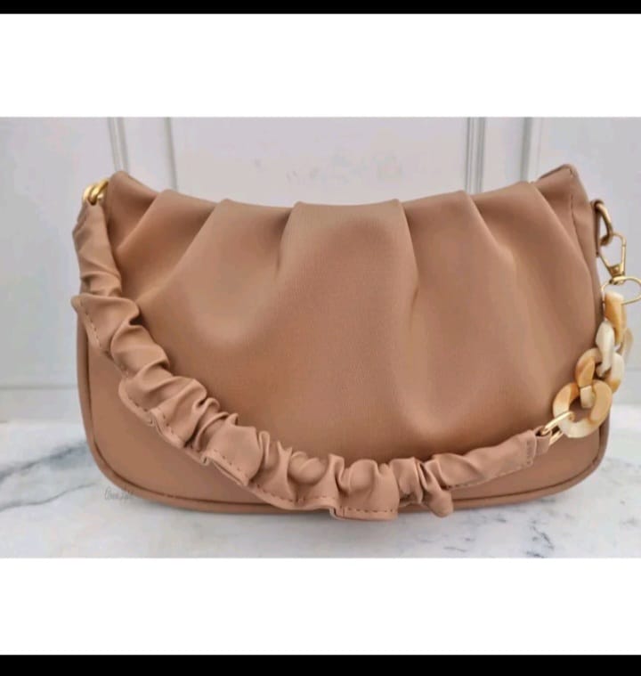 Tas Selempang Wanita